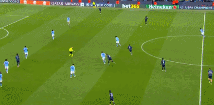 第90+3分钟，楚阿梅尼助攻维尼修斯梅开二度，皇马总比分5-1曼城