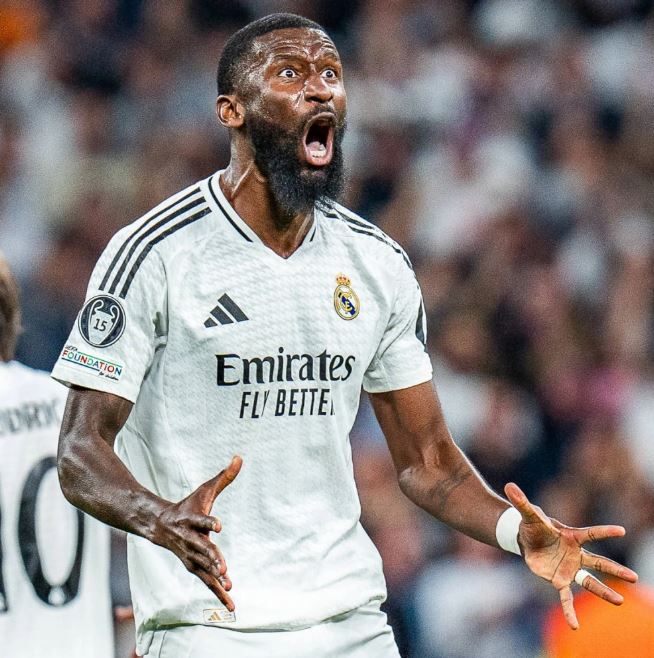 吕迪格膝盖顽疾痊愈？虽续约悬而未决，但已重获信任