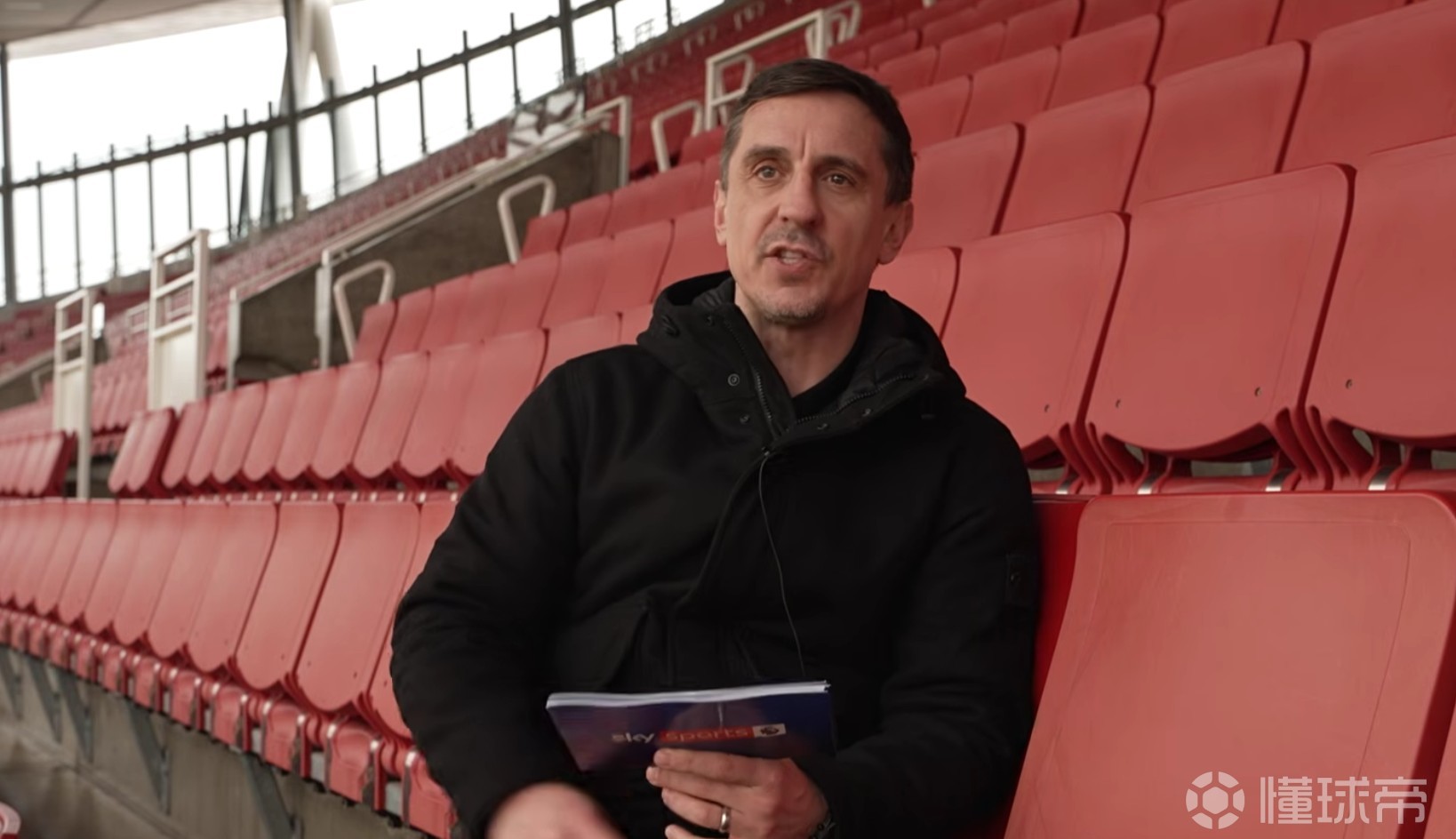 内维尔：从没想过当教练，直到瓦伦西亚找我；离开后再也没想过