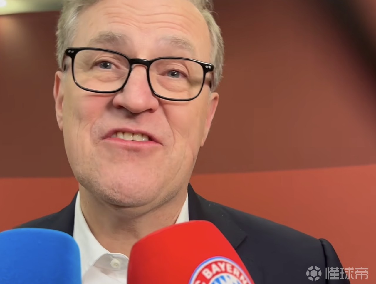 德雷森：球队的态度是孔帕尼的功劳；拜仁战皇马是史诗级对决